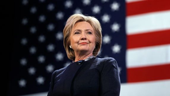 Ce a făcut Hillary Clinton în timp ce Donald Trump mergea la Casa Albă