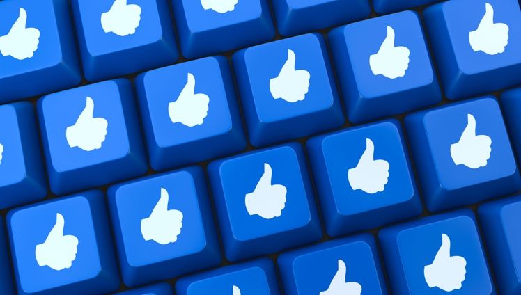 Barometrul Facebook. Cioloș și Nicușor Dan urcă, Băsescu coboară. Unde stau ceilalți lideri