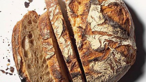 Ce se întâmplă în corpul tău dacă NU mai mănânci DELOC PÂINE. De necrezut!