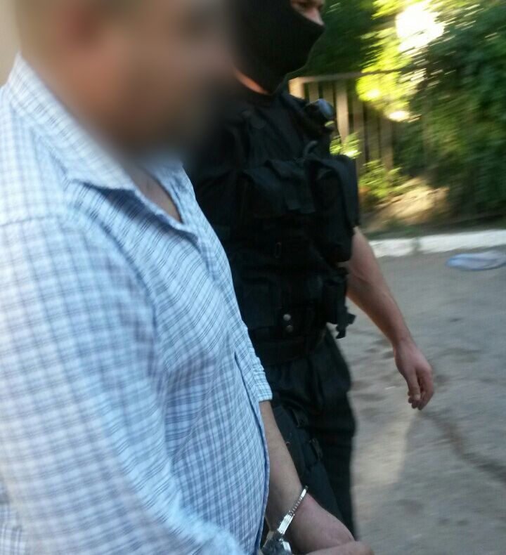 Doi militanţi jihadişti, reţinuţi în Republica Moldova. Ce s-a găsit la percheziţii