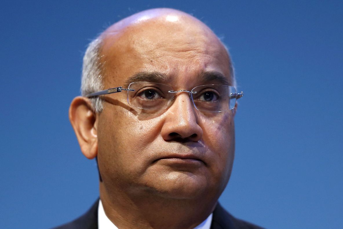 Scandal sexual în Marea Britanie! Parlamentar, văzut în companie unei escorte masculine din România 