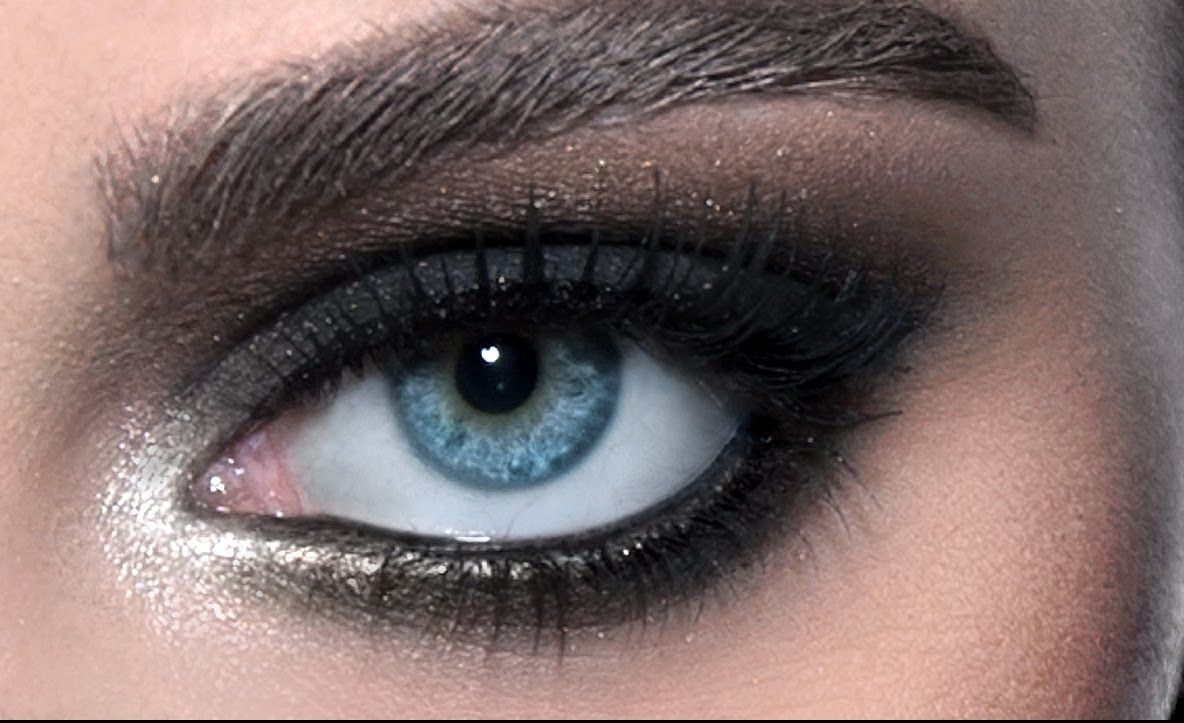 Cât de mult dăunează machiajul tenului nostru? 