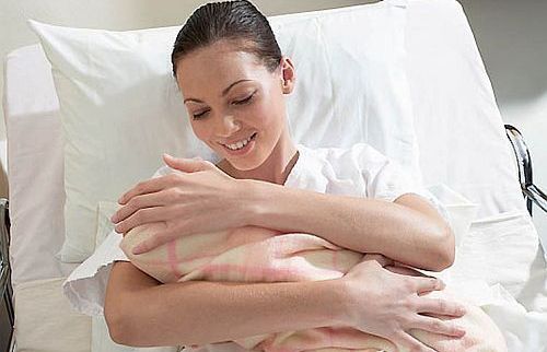 FRESH REFRESH. Starea emoțională a mamei se transmite bebelușului