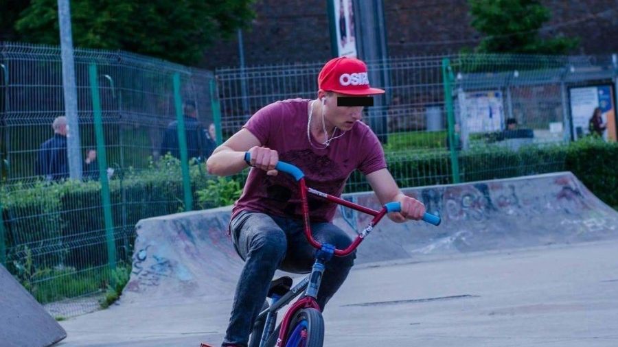 Moarte inexplicabilă a unui tânăr de 18 ani pasionat de sport extrem. SMURD l-a găsit fără suflare