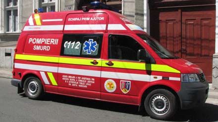 Bărbat înjunghiat în gât de colegul său de muncă, la o pensiune din Timişoara