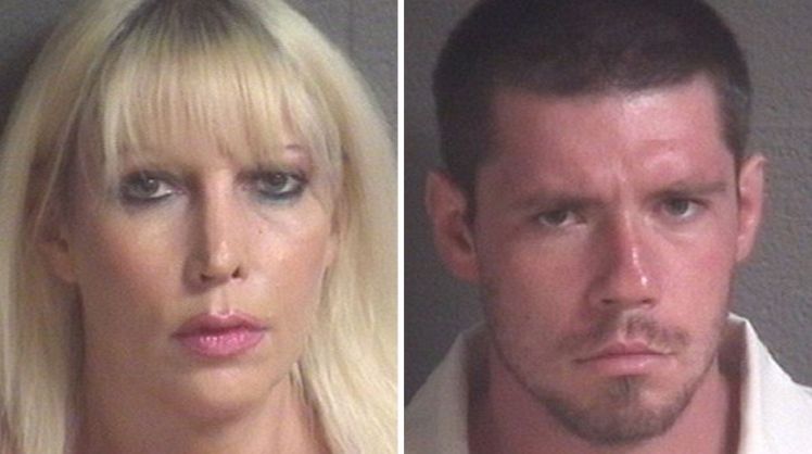 O mamă şi un fiul au fost arestaţi! Motivul a şocat întreaga comunitate în care locuiesc 