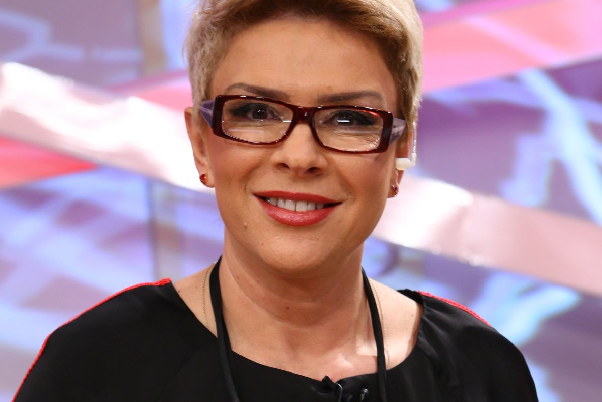 Dacă o revezi acum pe Teo, cum arăta în urmă cu aproape 20 de ani, o recunoşti?