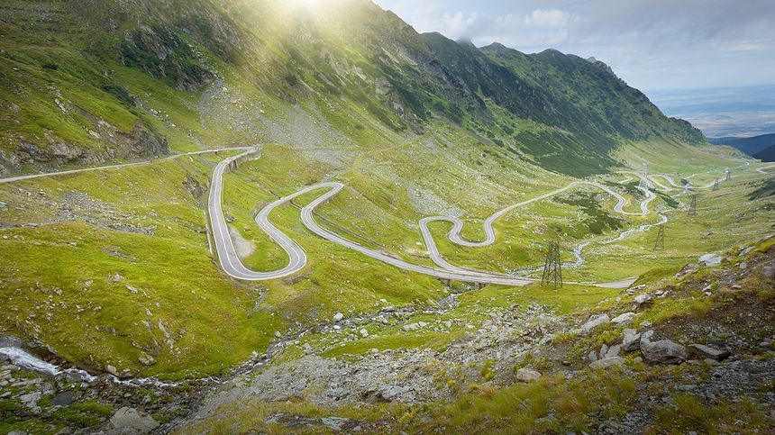 Transfăgărăşan închis, sâmbătă, între Vidraru şi Bâlea Lac, pentru Campionatul de Triatlon TRANSFIER