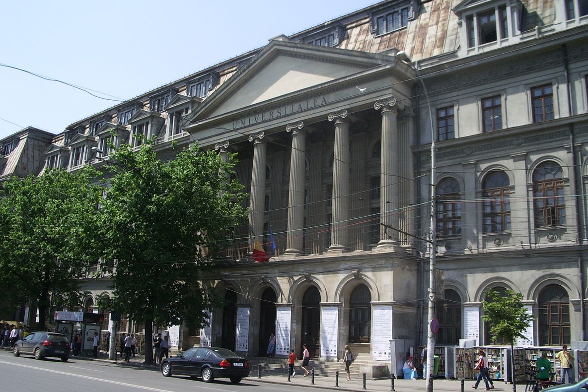 Începe a doua sesiune de înscriere pentru admiterea la Universitatea Bucureşti. Câte locuri sunt 