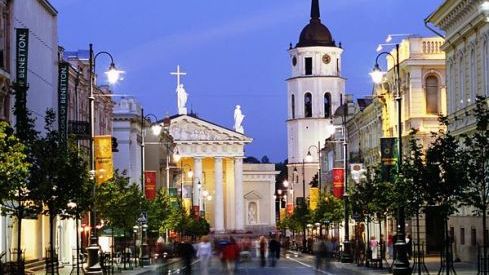 București, o capitală infernală. În ce oraș din Europa locuitorii sunt cei mai fericiți 