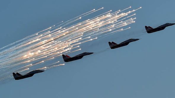 RĂZBOI. Armata siriană anunță doborârea a două aeronave israeliene. Tel Aviv-ul neagă