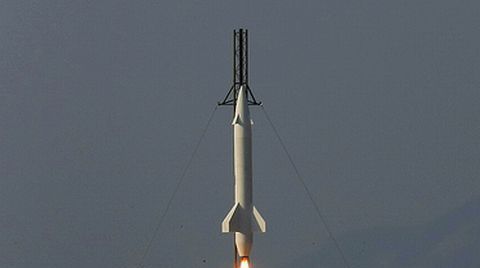 O rachetă lansată din Fâşia Gaza a căzut într-un oraş din Israel, în apropierea unei şcoli 