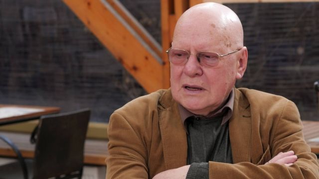 Fiul lui Răzvan Theodorescu, găsit mort în casa de vacanţă a familiei 