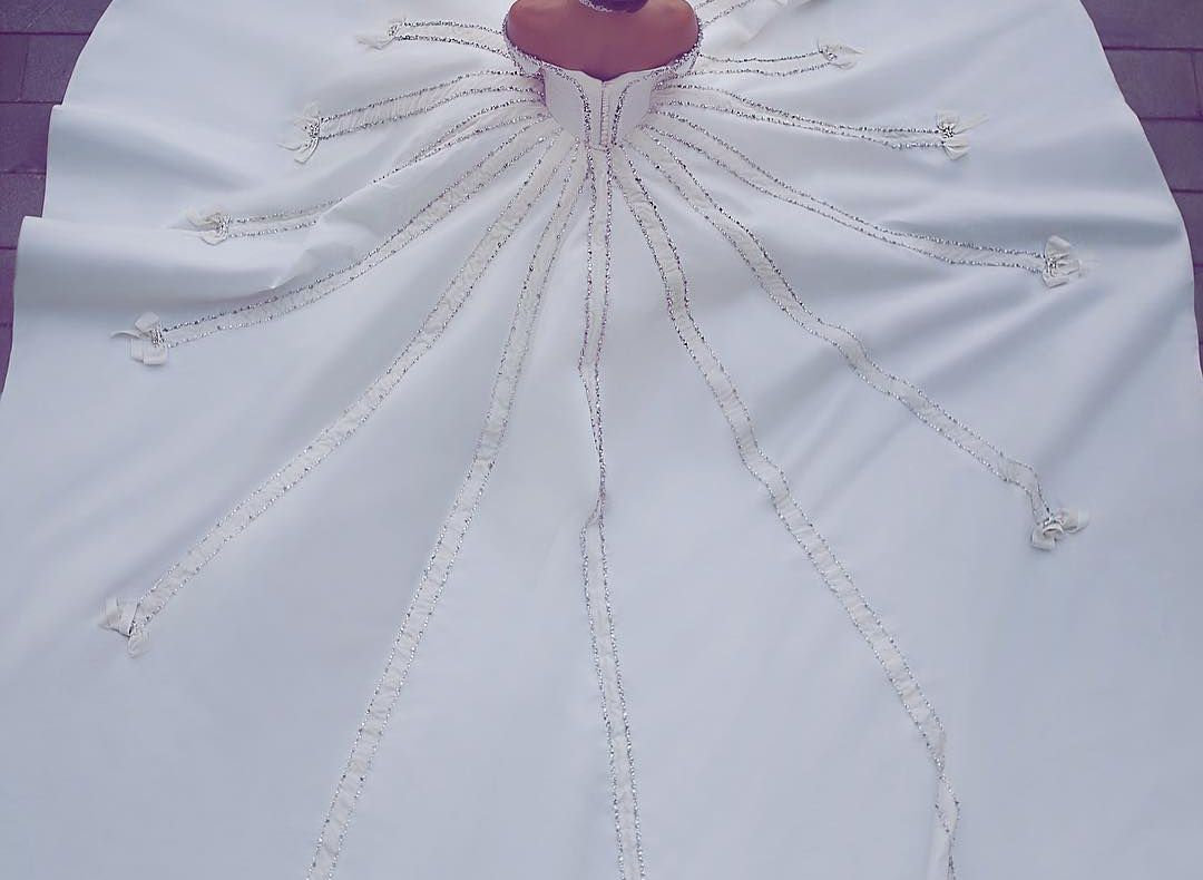 Cea mai frumoasă rochie de mireasă! Ce se ascunde, de fapt, în spatele acestei fotografii superbe