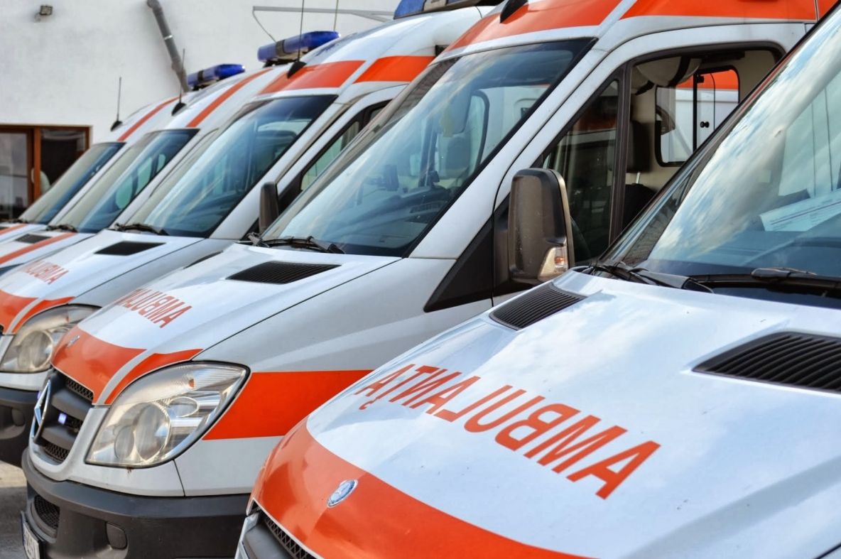 O femeie a aşteptat 6 ore salvarea. Anchetă la serviciul de Ambulanţă Vaslui