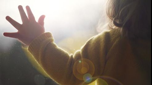 Atenție, părinți! Un bebeluș a murit din cauza unui obiect banal pe care mulți îl avem în casă