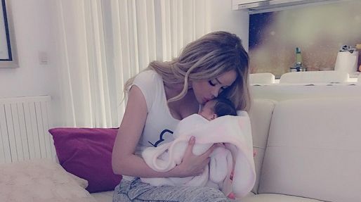 Cum arată trupul Biancăi Drăguşanu la două săptămâni de la naştere! Prima imagine explicită 