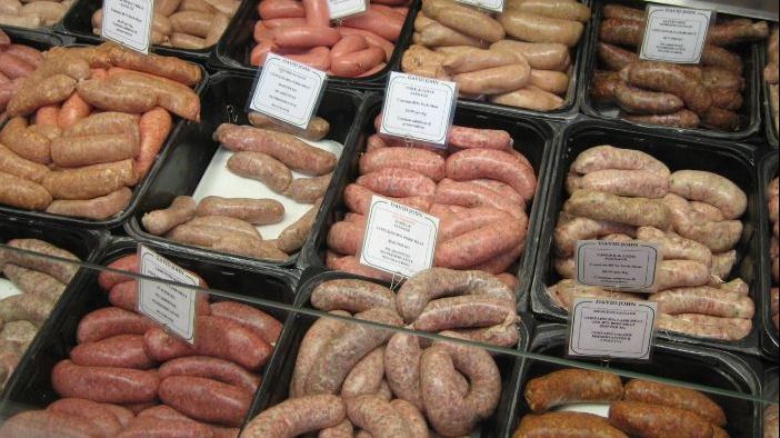 S-au inventat cârnații-viagra. De unde îi poți cumpăra