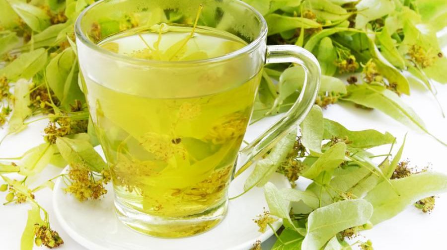 De ce este bine să bei o cană de ceai de tei în fiecare seară. Efectele sunt miraculoase
