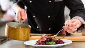 VESTE ŞOC! Un celebru bucătar, GĂSIT MORT. Era unul dintre cei mai apreciaţi chefi!