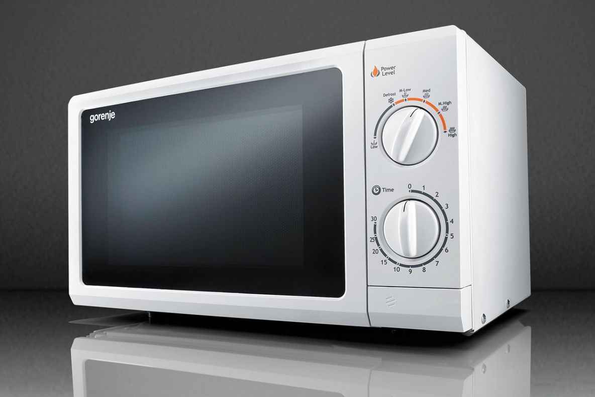 eMAG – Top 5 cele mai ieftine cuptoare cu microunde. Reduceri de pana la 35%