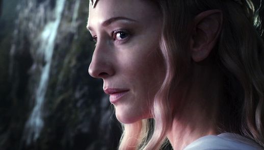  A vrut să arate ca un personaj din Stăpânul Inelelor, dar o operaţie estetică a mutilat-o