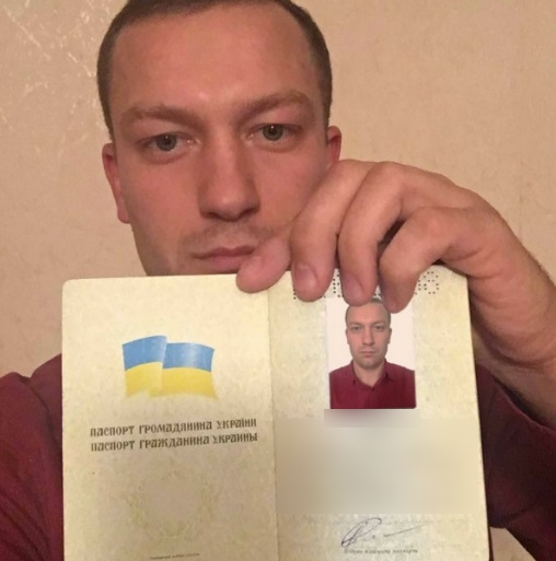 Ce i-a trecut prin cap ca să primească gratis un iPhone 7. În ce şi-a schimbat numele