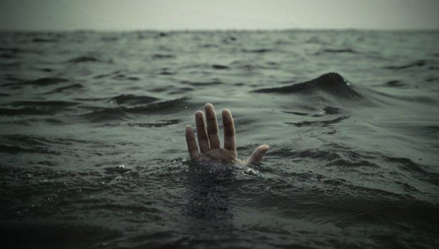 Descoperire macabră la Constanţa. Un bărbat a fost găsit înecat pe plaja Modern