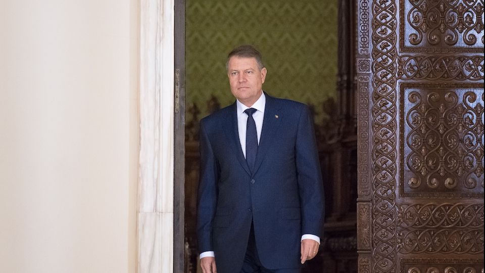 Primul pas spre noul guvern. Programul consultărilor lui Iohannis cu partidele