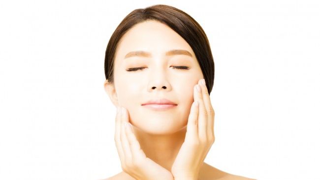 Masca naturală care te întinereşte cu 10 ani. Secretul prin care japonezele sfidează bătrâneţea 