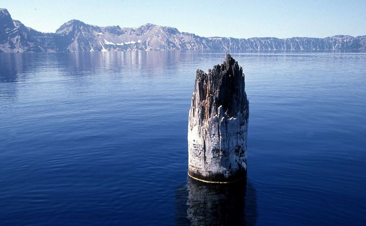 „Bătrânul din Lac”, misterul care pare să încalce legile fizicii