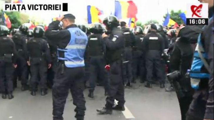 Tudorache: ”Reacția jandarmilor la marșul unionist - proporționată, cu excepția unei rețineri”