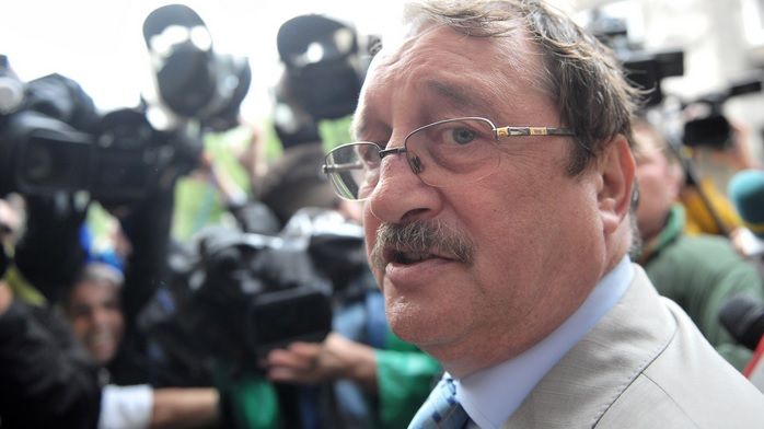 MOTIVARE: Mircea Băsescu a recurs la Căpățână ca stratagemă, pentru a nu se autoincrimina 