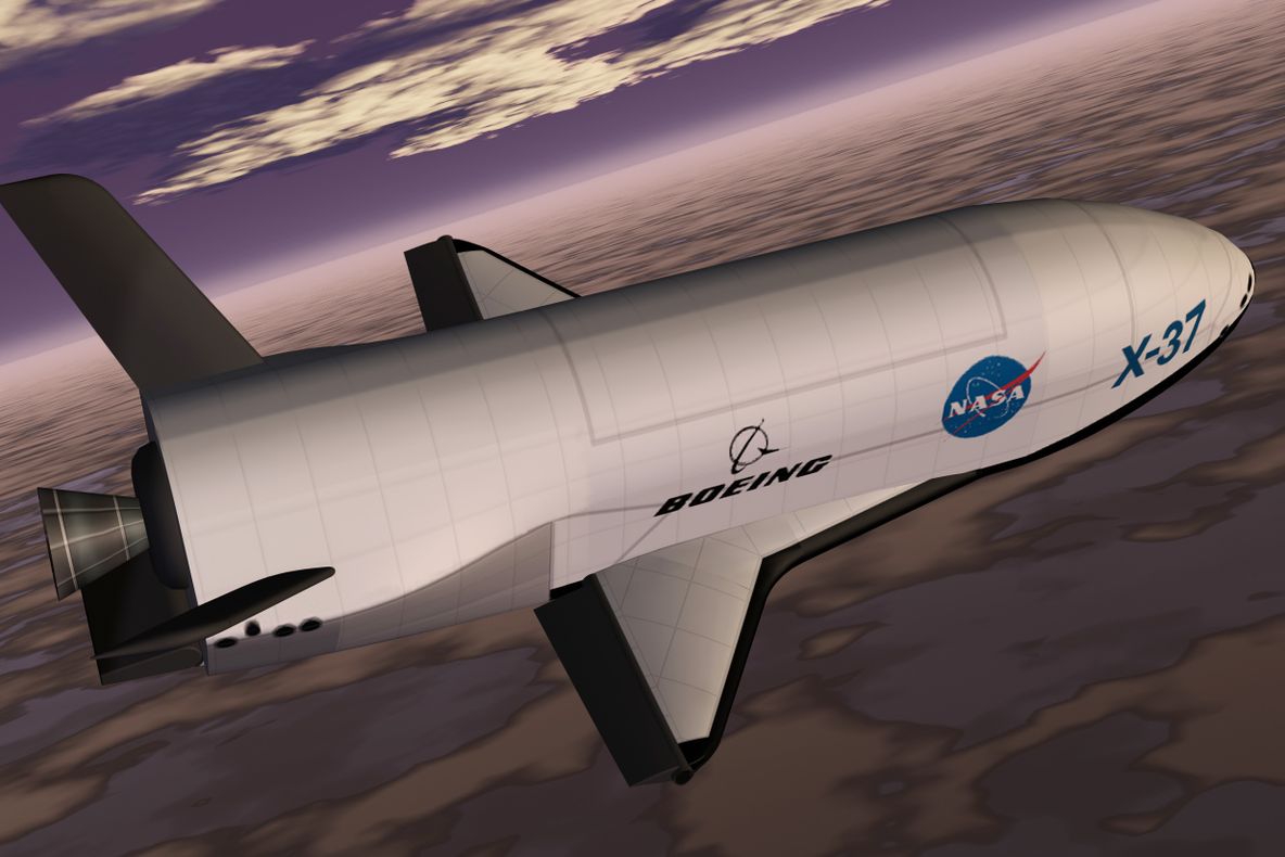 Această misterioasă navă spaţială orbitează în jurul Pământului de 500 de zile. Nimeni nu ştie de ce