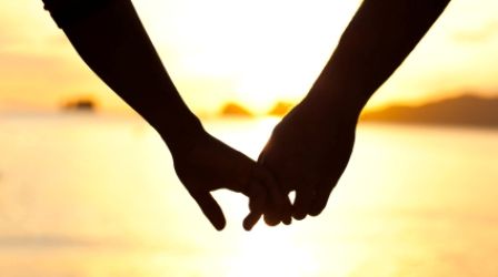 Studiu controversat! Cel fel de bărbaţi preferă de fapt femeile pentru relaţiile stabile?