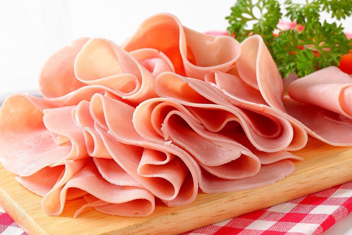 Ce se întâmplă, de fapt, dacă mănânci şuncă în fiecare zi