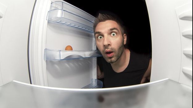 Te așteptai la asta? Ce se întâmplă dacă pui telefonul mobil în frigider