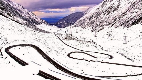 Transfăgărășanul, închis din cauza viscolului