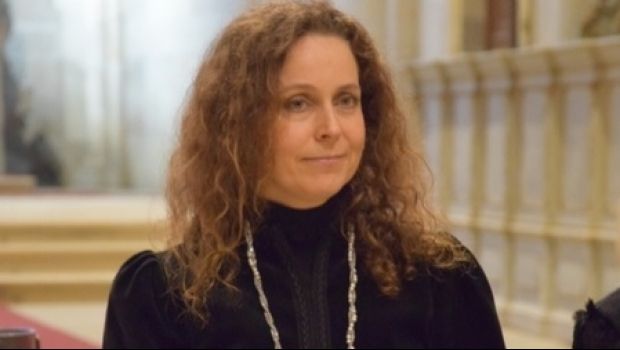 Soţia premierului Cioloş a cântat într-un muzeu roman din Alba Iulia