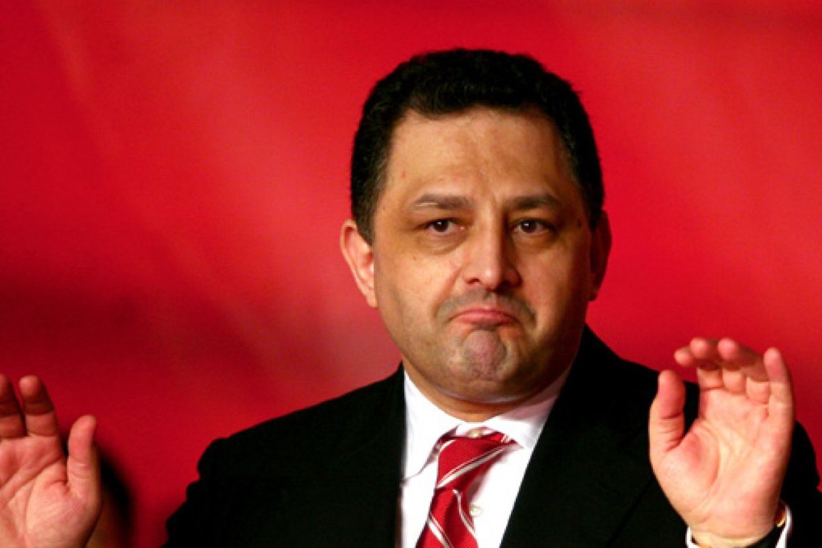 Vanghelie, supărat: Se fac arestări haiduceşti, au desfiinţat familii, au nenorocit oameni!