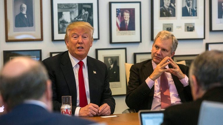 Care este secretul pe care Trump nu vrea să-l divulge. "Vă rog să închideți microfoanele"