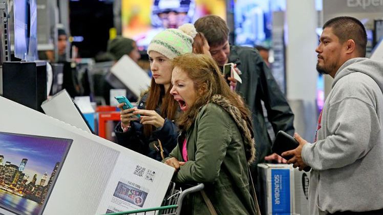 Consiliul Concurenței a pus ochii pe ofertele de Black Friday