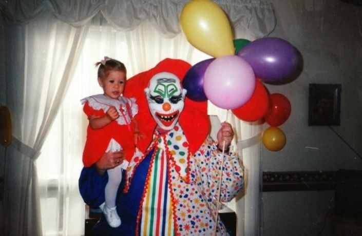 Topul celor mai HORROR zile de naştere. Ce a fost în mintea părinţilor să cheme astfel de clovni?