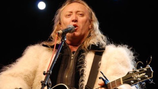 Cum arată soţia lui ŞTEFAN HRUŞCĂ