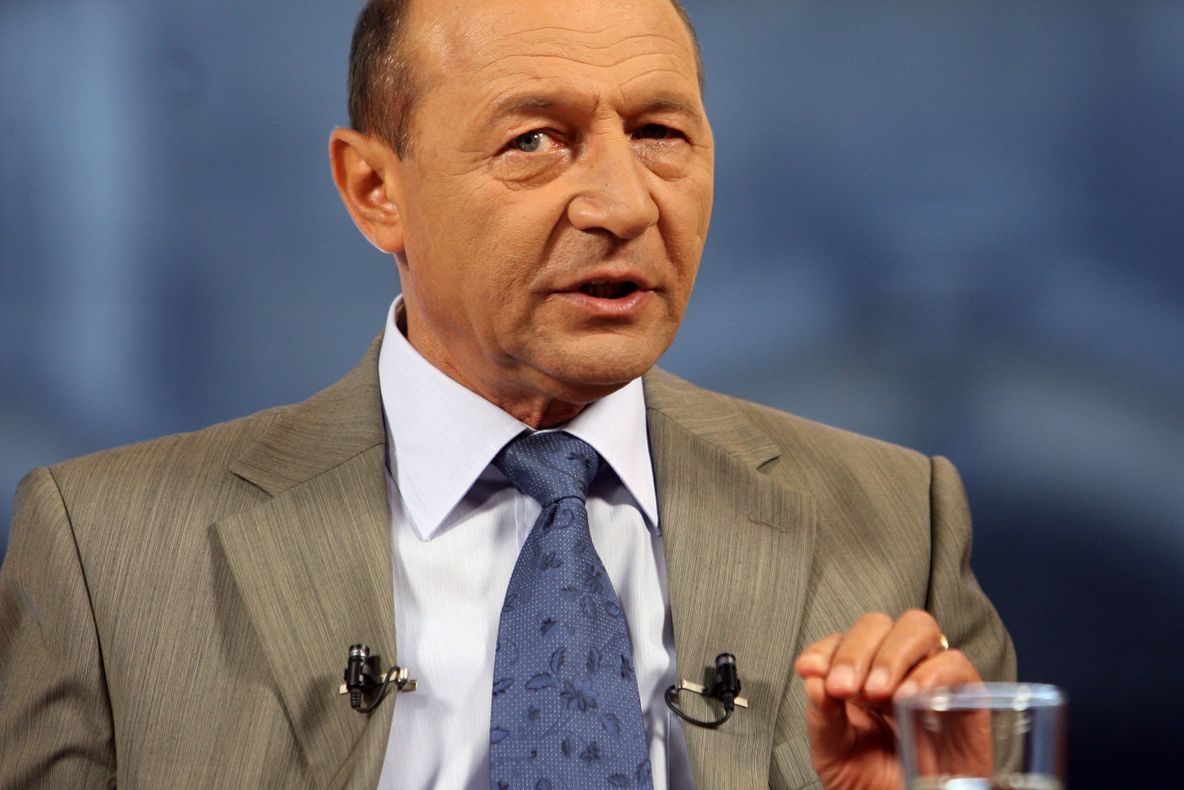 Băsescu admite că a făcut o eroare când a spus că Maia Sandu s-a întâlnit cu Victoria Nuland