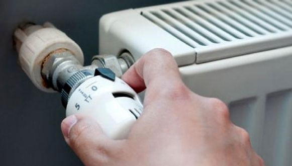 RADET își bate joc de bucureșteni. Agentul termic, livrat la o temperatură mult prea mică