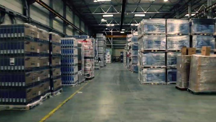 Black Friday la eMAG! Galerie foto & video incredibila: cum arata un depozit eMAG de Black Friday