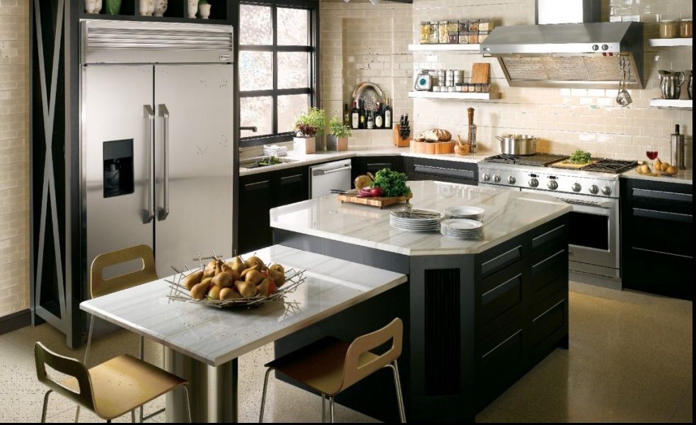 eMAG – 8 combine frigorifice cu reducere 30%. Super promotie