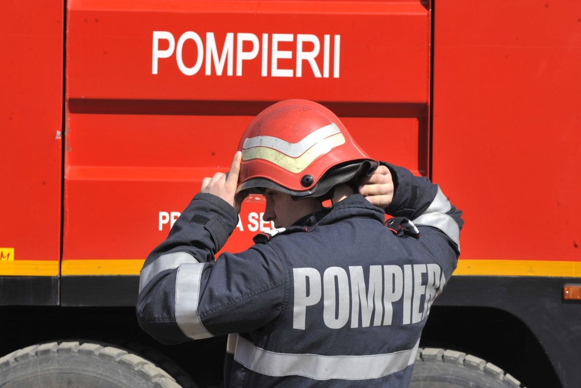 Explozie urmată de incendiu, la Uzina Mecanica Cugir: 2 victime