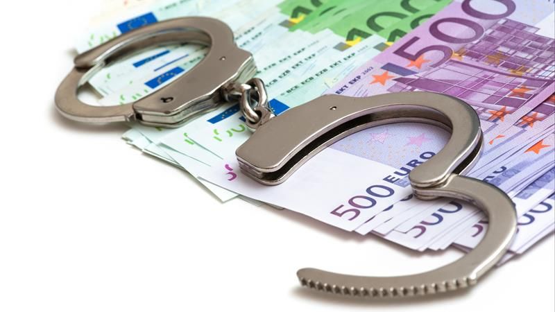 Economistul chilian prins la Braşov, acuzat de o fraudă de aproape un miliard de dolari, extrădat